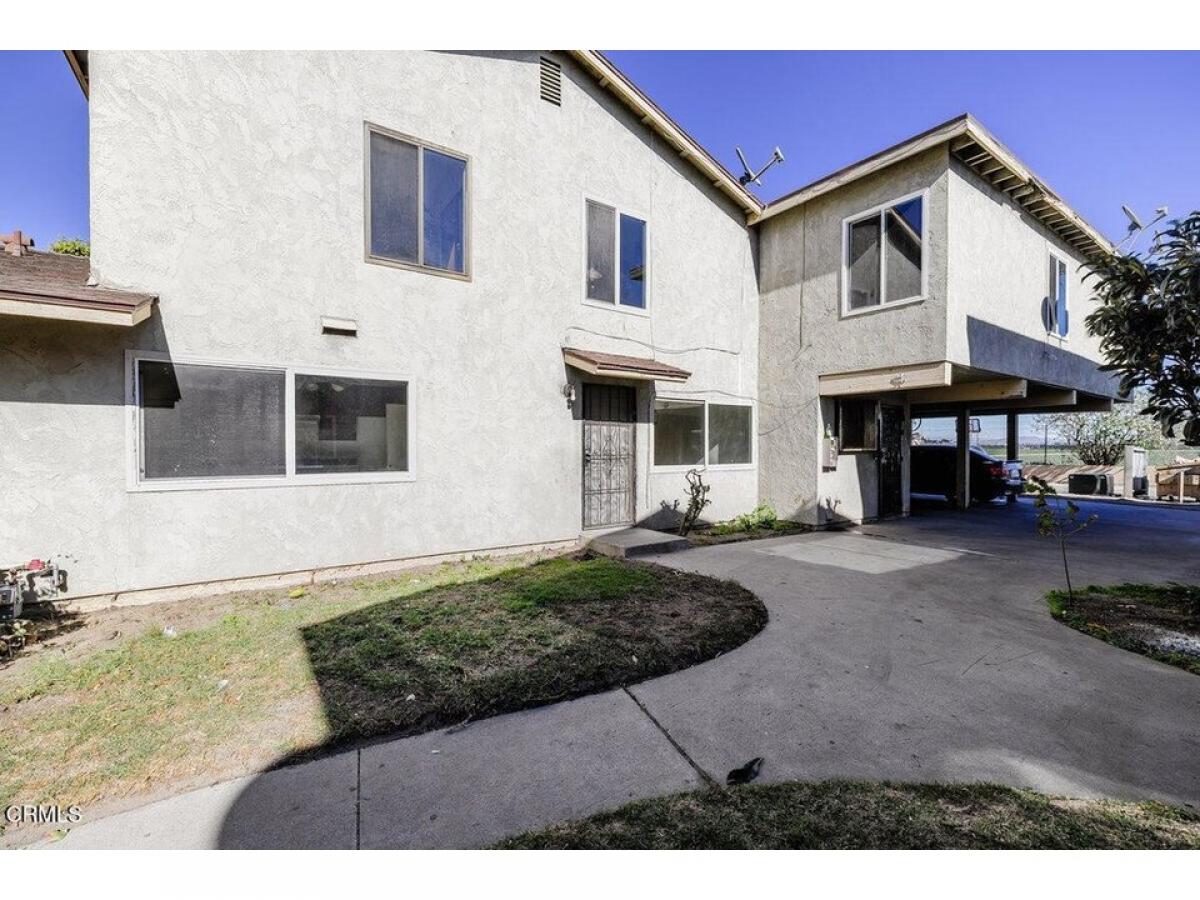 Picture of Home For Sale in Oxnard, California, United States