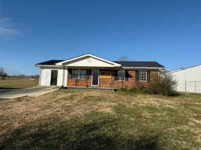 Home For Sale in Albany, Kentucky