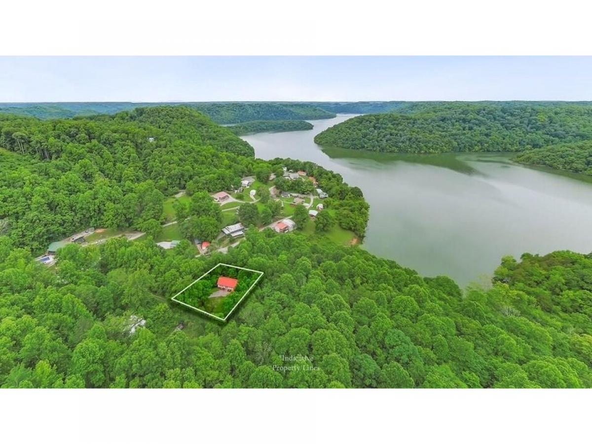 Picture of Home For Sale in Baxter, Tennessee, United States