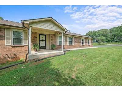 Home For Sale in Cookeville, Tennessee