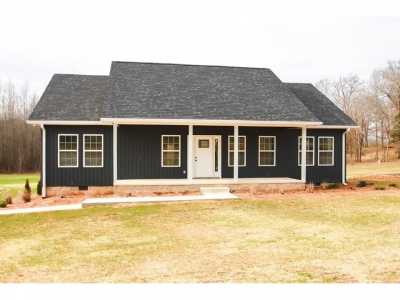 Home For Sale in Sparta, Tennessee