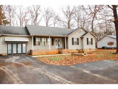 Home For Sale in Sparta, Tennessee