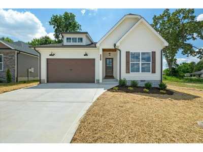 Home For Sale in Cookeville, Tennessee