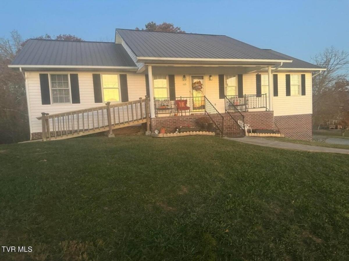 Picture of Home For Sale in Church Hill, Tennessee, United States