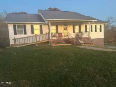 Home For Sale in Church Hill, Tennessee