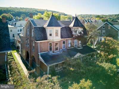 Home For Sale in Bethlehem, Pennsylvania