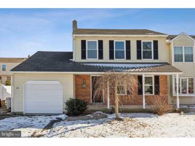 Home For Sale in Lansdale, Pennsylvania