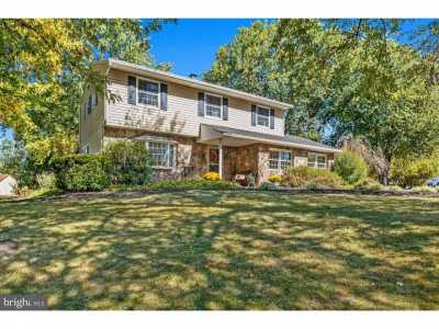 Home For Sale in Lansdale, Pennsylvania