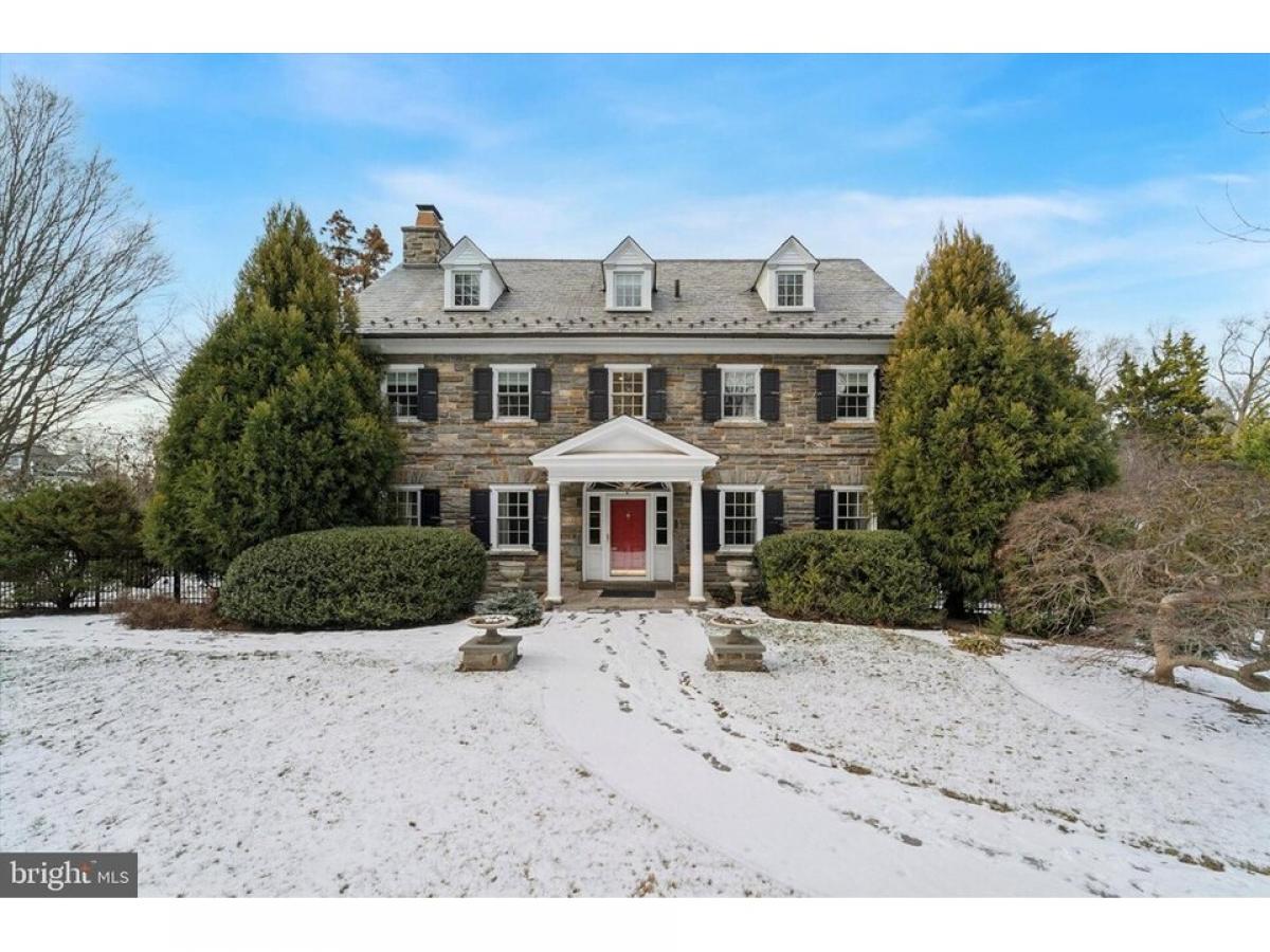 Picture of Home For Sale in Wallingford, Pennsylvania, United States