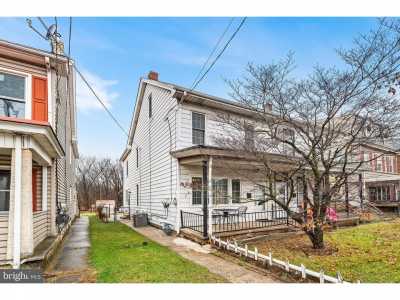 Home For Sale in Pottstown, Pennsylvania