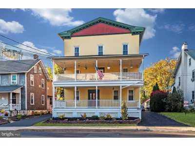 Home For Rent in Trumbauersville, Pennsylvania