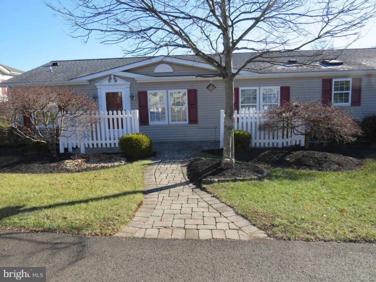 Picture of Home For Sale in New Hope, Pennsylvania, United States