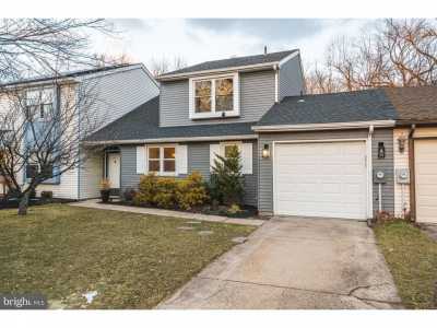 Home For Sale in Marlton, New Jersey