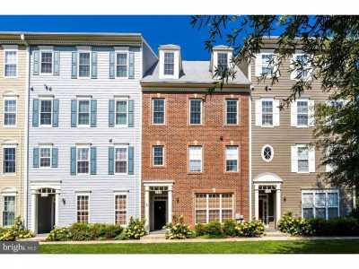 Home For Sale in Gaithersburg, Maryland