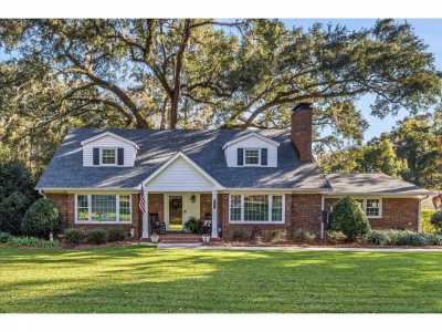 Home For Sale in Tallahassee, Florida