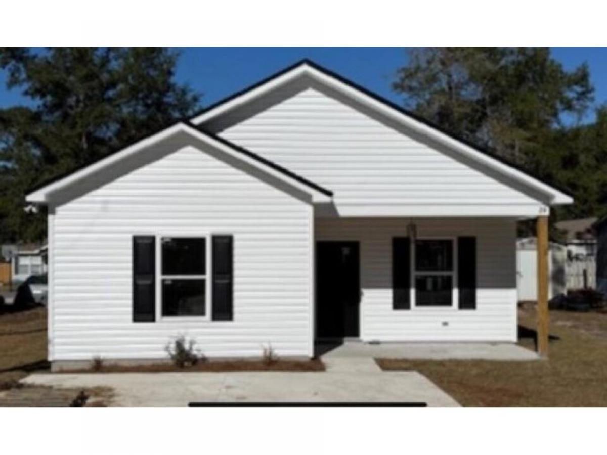 Picture of Home For Sale in Crawfordville, Florida, United States