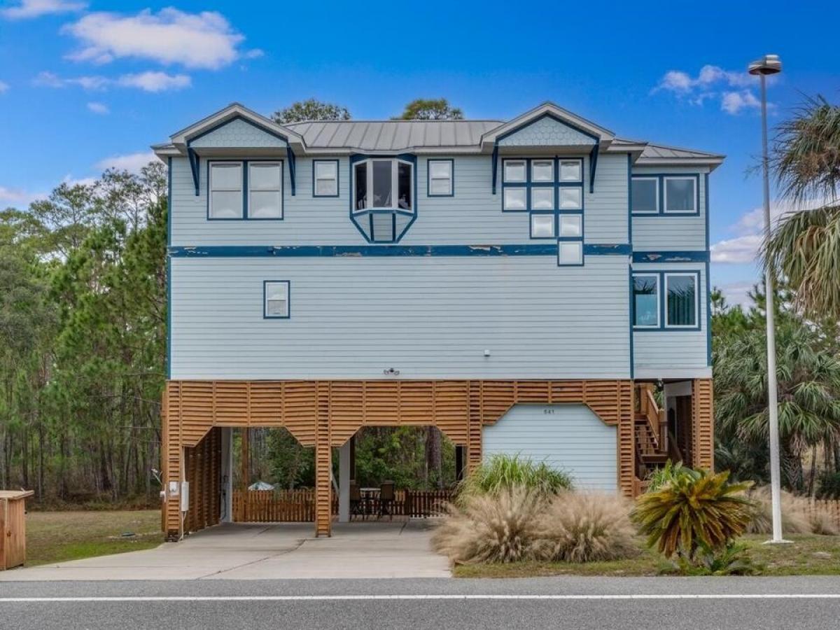 Picture of Home For Sale in Alligator Point, Florida, United States