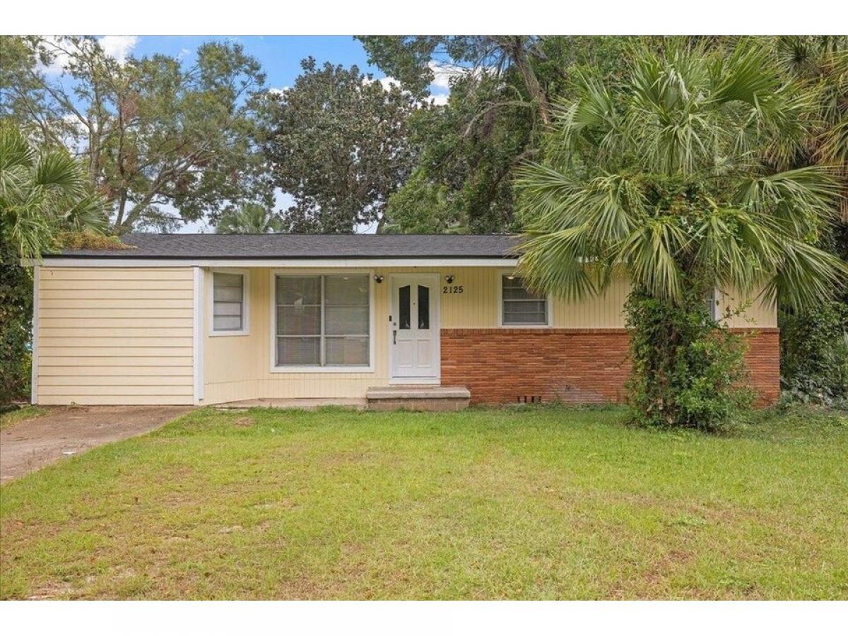 Picture of Home For Sale in Tallahassee, Florida, United States