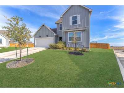 Home For Sale in Seguin, Texas