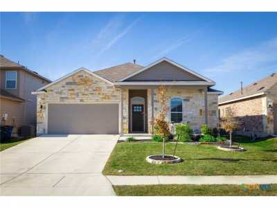 Home For Sale in New Braunfels, Texas