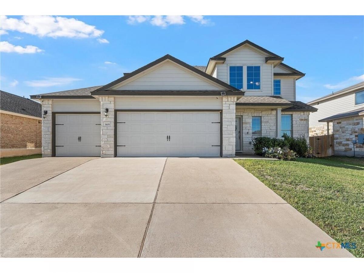 Picture of Home For Sale in Lorena, Texas, United States