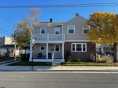 Home For Rent in Margate, New Jersey