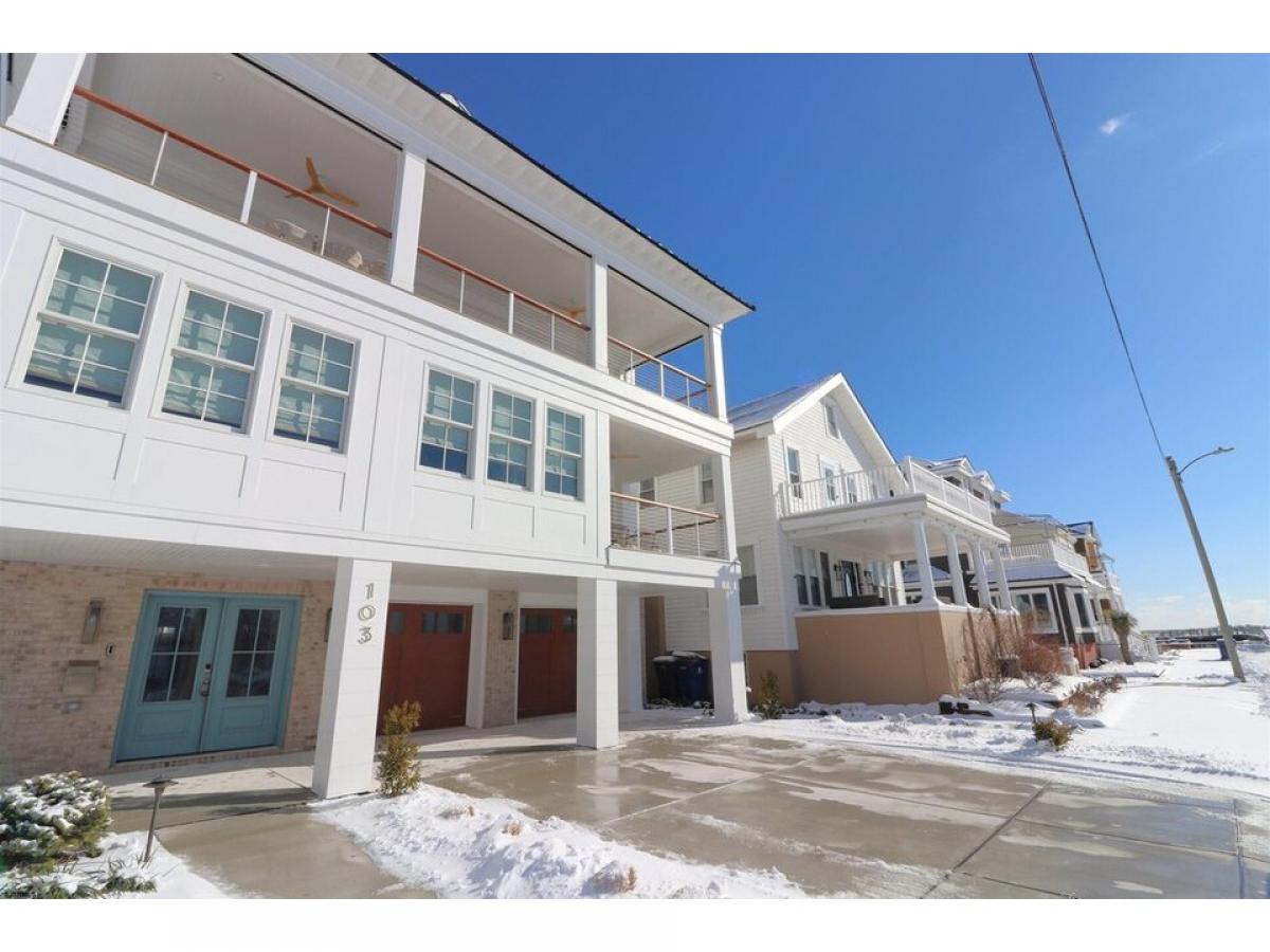 Picture of Home For Sale in Ventnor, New Jersey, United States