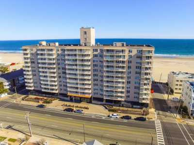 Home For Sale in Margate, New Jersey