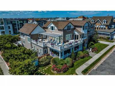 Home For Sale in Ventnor, New Jersey