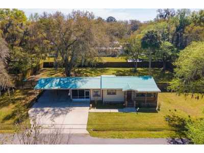 Home For Sale in Hastings, Florida