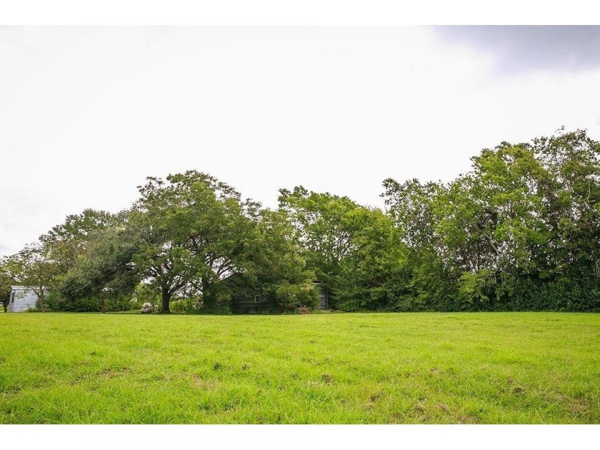 Picture of Farm For Sale in Burton, Texas, United States