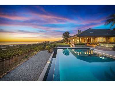 Home For Sale in Carpinteria, California