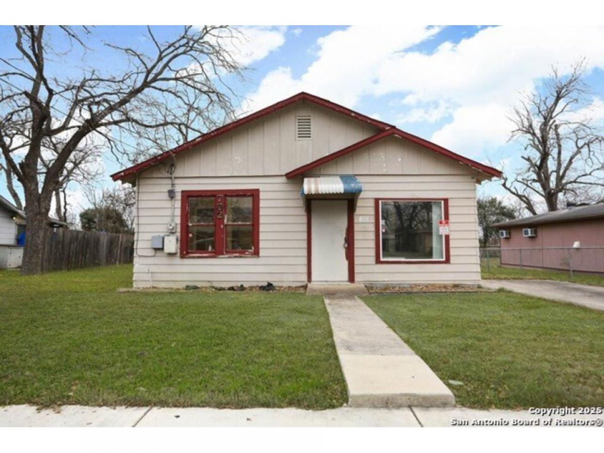 Picture of Home For Sale in Schertz, Texas, United States