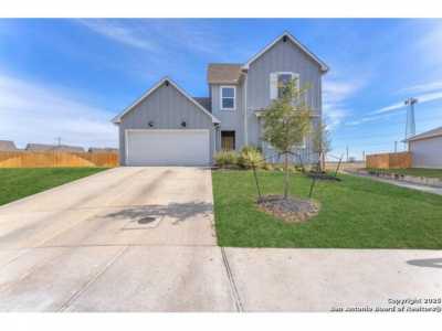 Home For Sale in Seguin, Texas