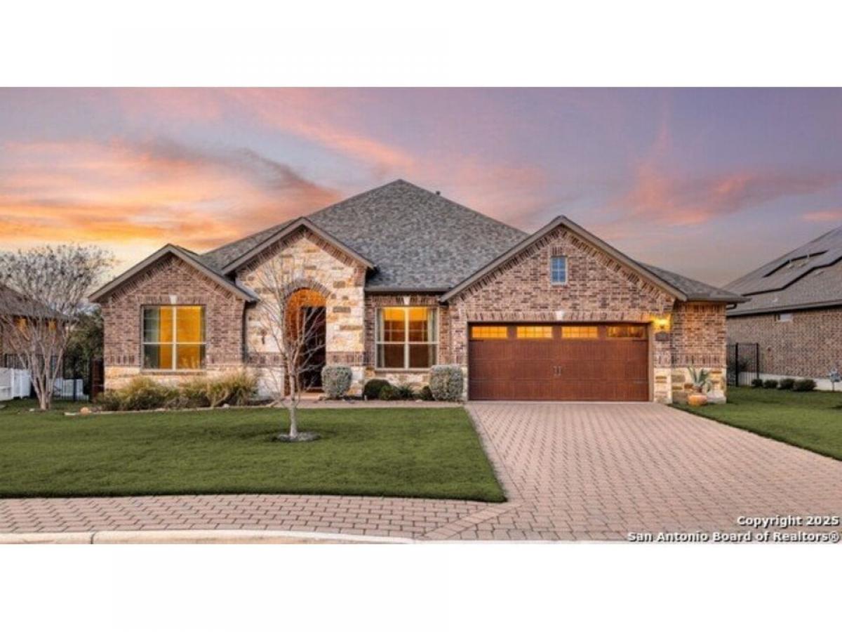 Picture of Home For Sale in San Marcos, Texas, United States