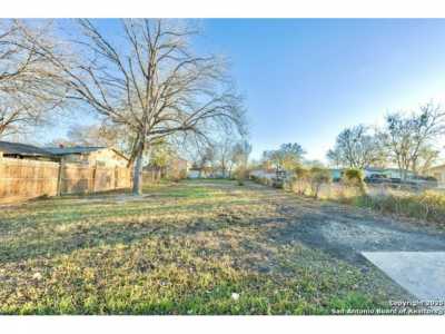 Residential Land For Sale in San Antonio, Texas