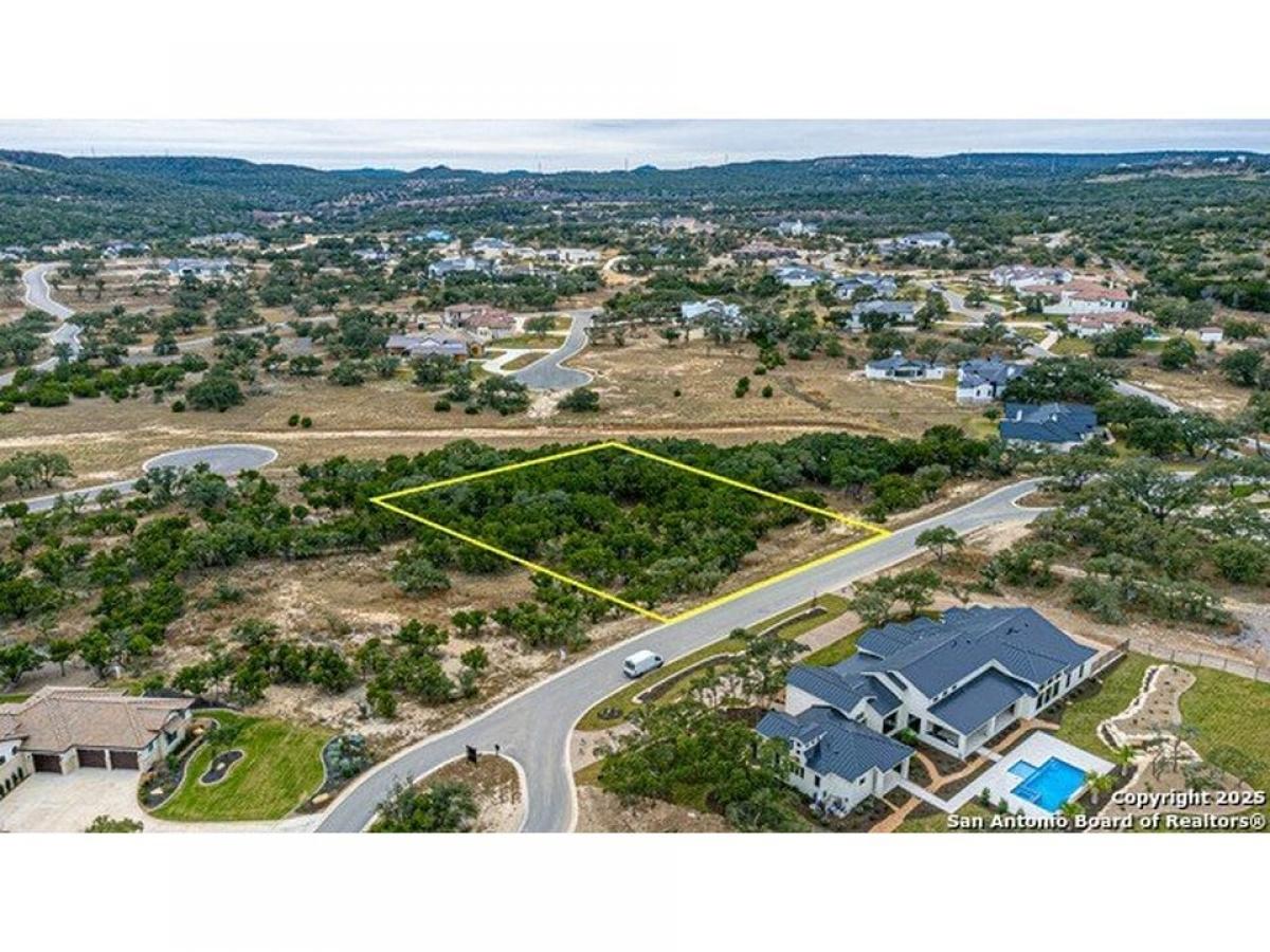 Picture of Residential Land For Sale in Boerne, Texas, United States