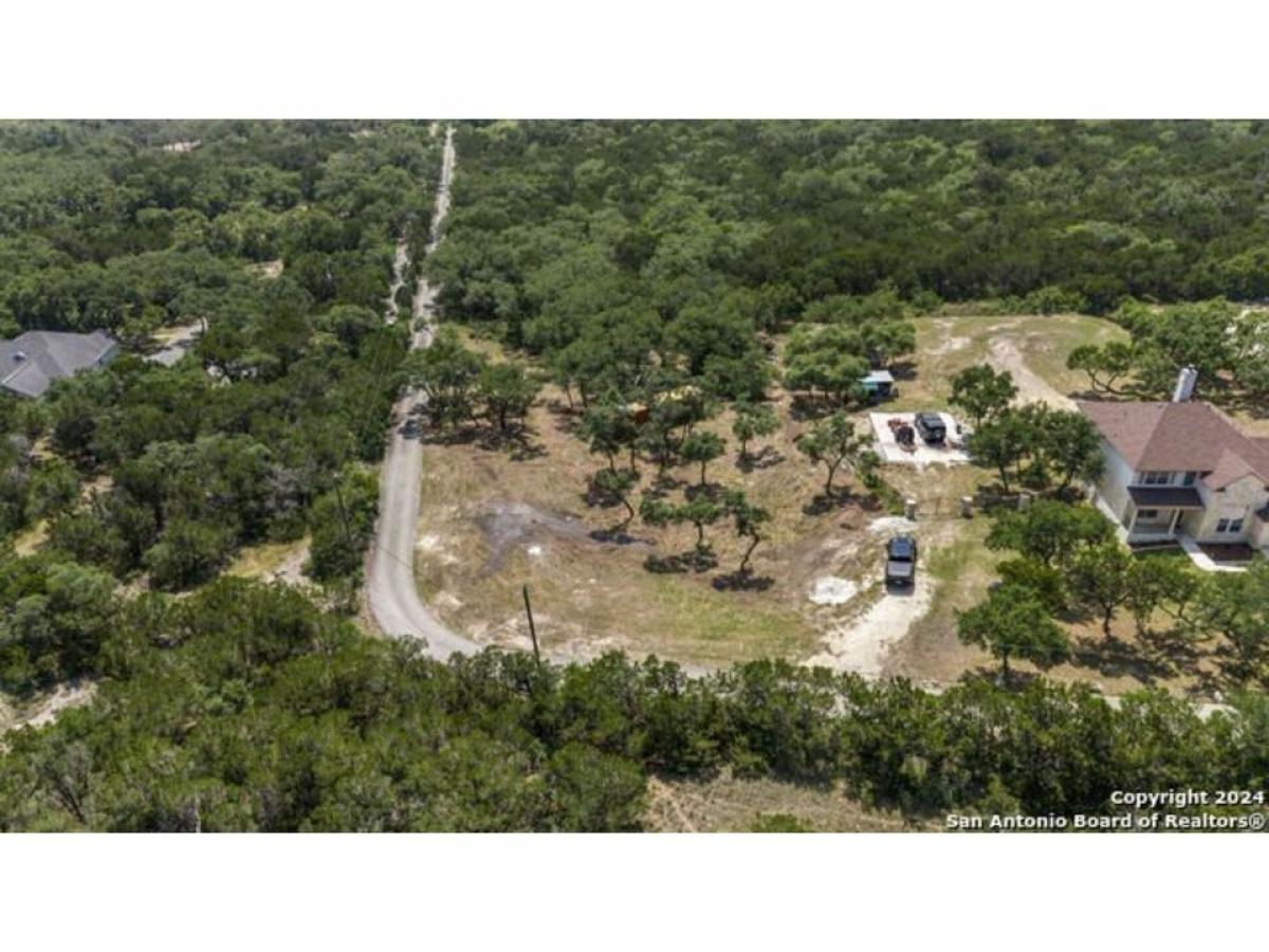 Picture of Residential Land For Sale in Helotes, Texas, United States