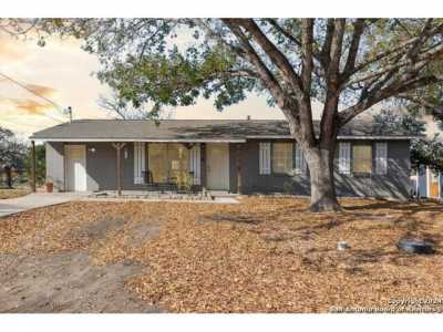 Home For Sale in Castroville, Texas