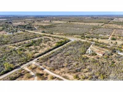 Residential Land For Sale in Yancey, Texas