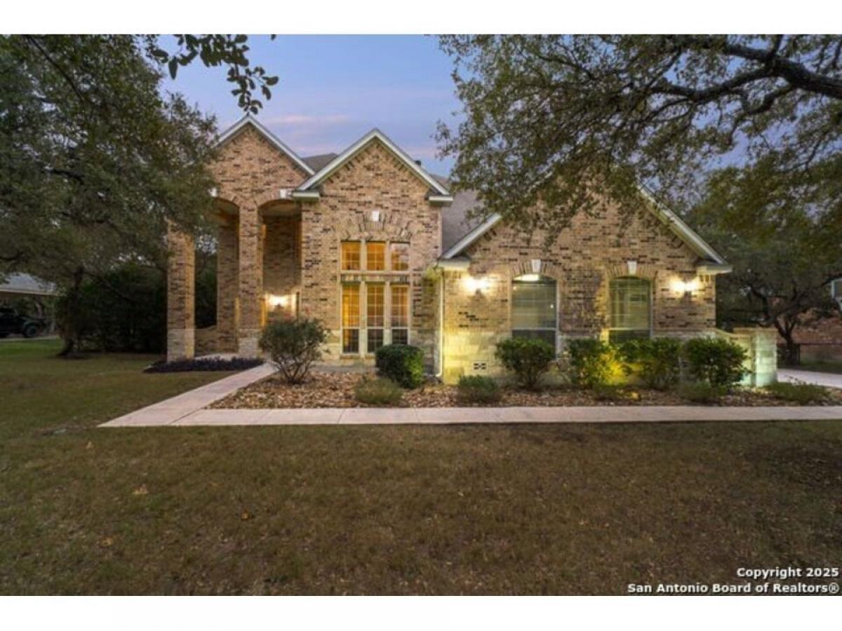 Picture of Home For Sale in Helotes, Texas, United States