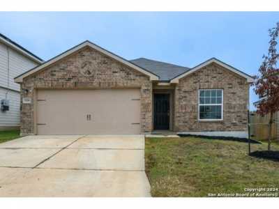 Home For Sale in Von Ormy, Texas