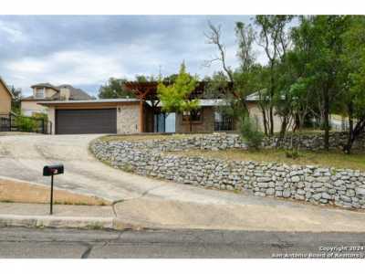 Home For Sale in Helotes, Texas