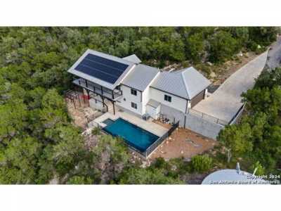 Home For Sale in Helotes, Texas