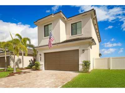 Home For Rent in Lake Worth, Florida