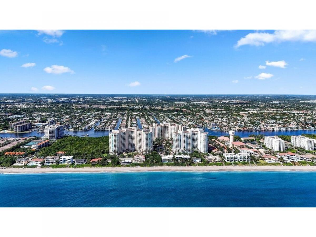 Picture of Home For Sale in Highland Beach, Florida, United States