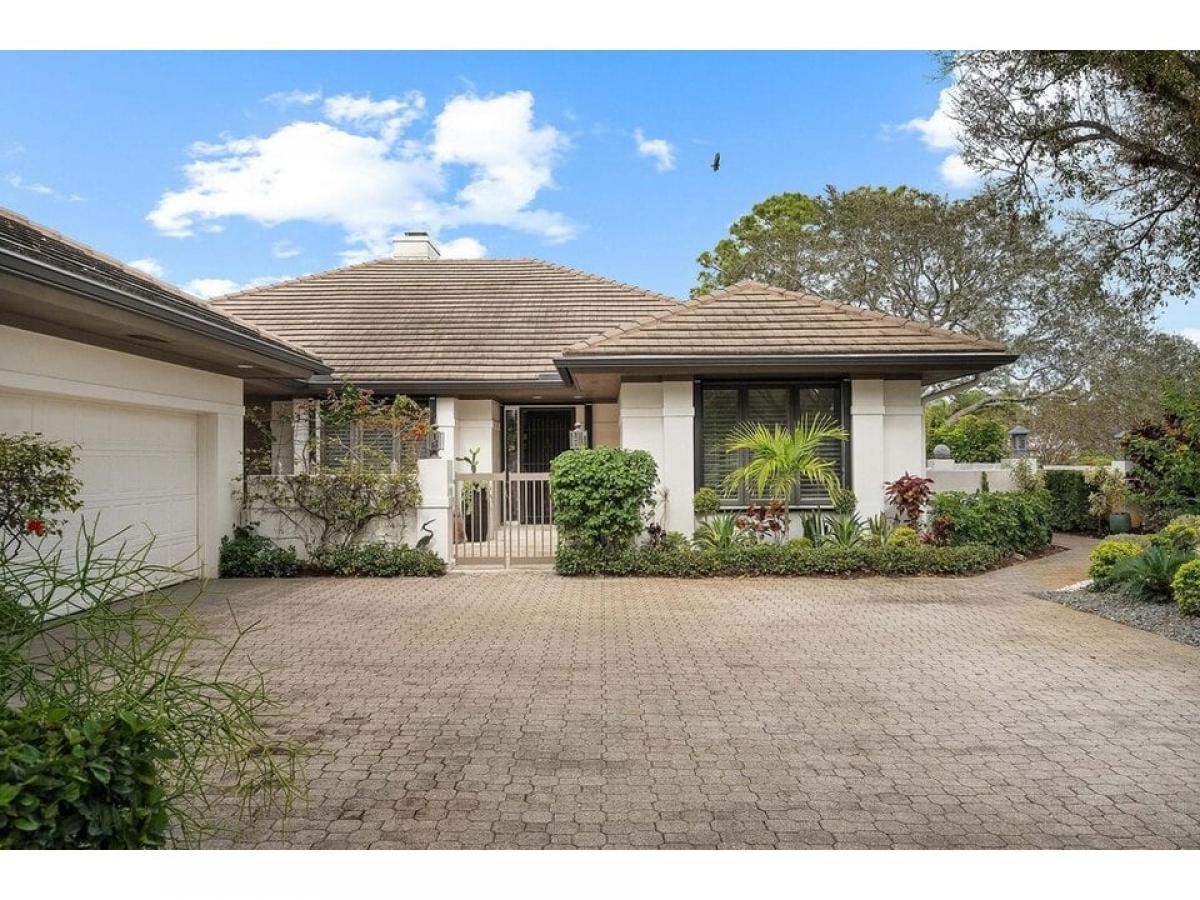 Picture of Home For Sale in Stuart, Florida, United States