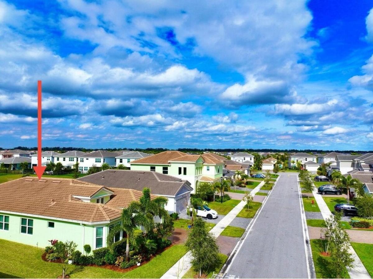 Picture of Home For Sale in The Acreage, Florida, United States