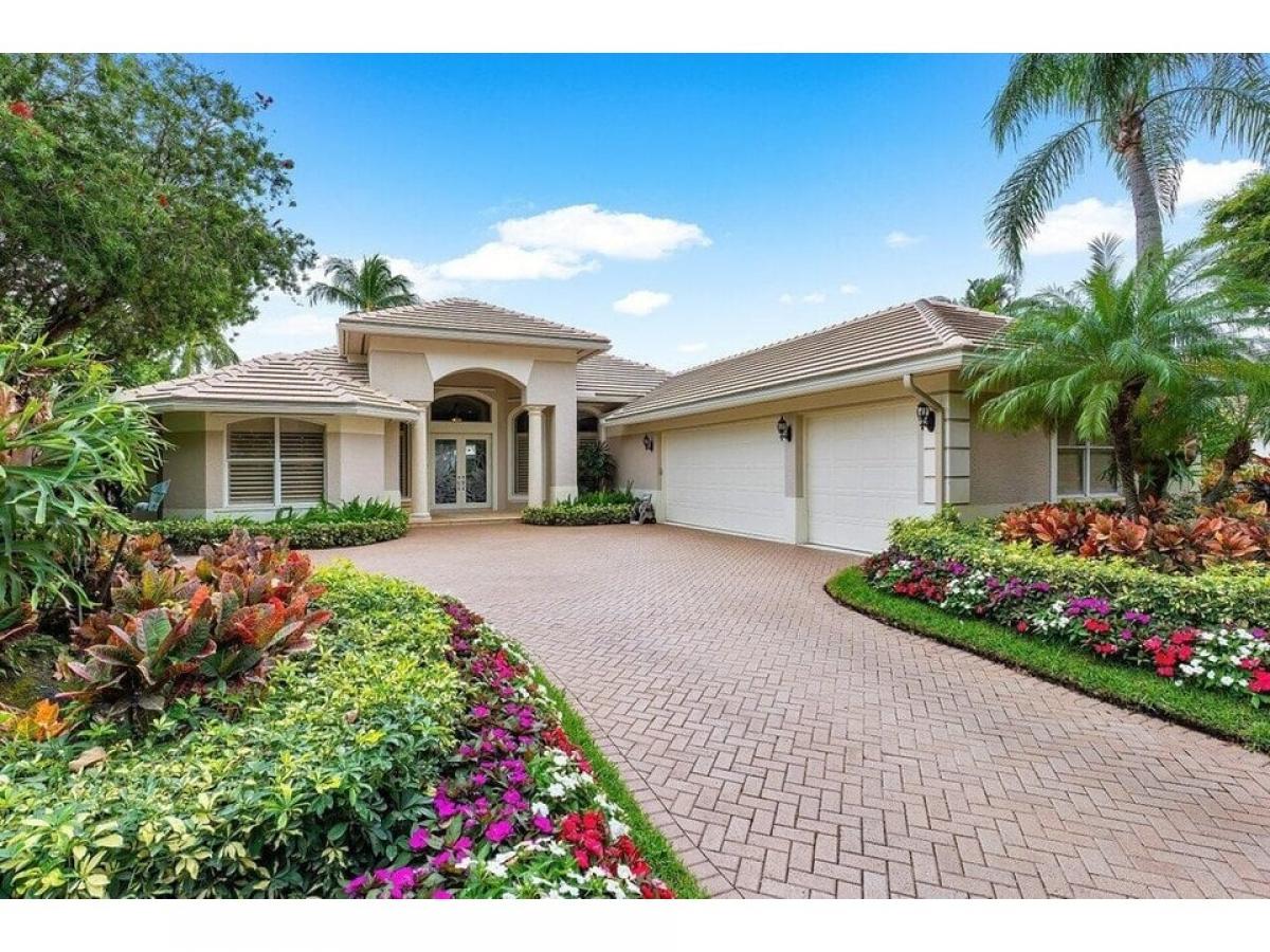 Picture of Home For Sale in Palm Beach Gardens, Florida, United States