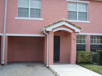 Home For Sale in Saint Lucie West, Florida